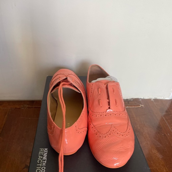Cole Haan Timpkins Oxfords - Picture 4 of 6